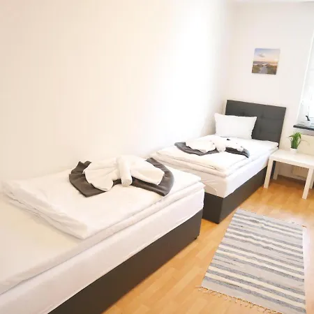 Apartment Sunnyhome Monteurwohnungen Und In