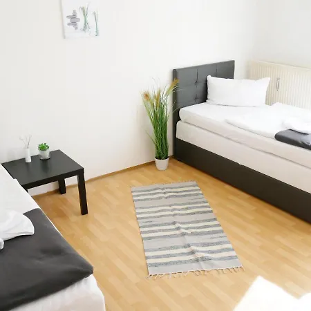 Apartment Sunnyhome Monteurwohnungen Und In